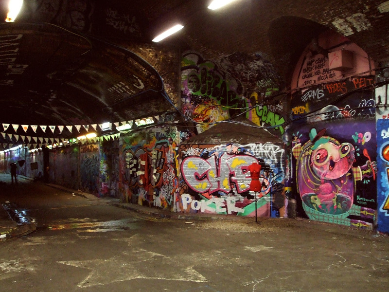 3- 2012 waterloo tunnel, London